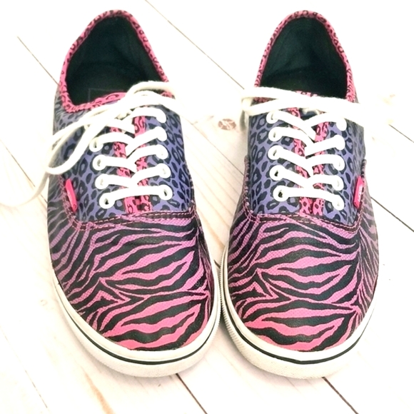 Vans Animal Print Sneakers Shoes - Picture 8 of 8